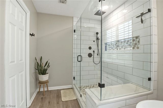 32895 Rebecca Lane, Avon Lake, OH 44012