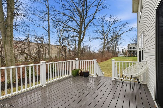 32895 Rebecca Lane, Avon Lake, OH 44012