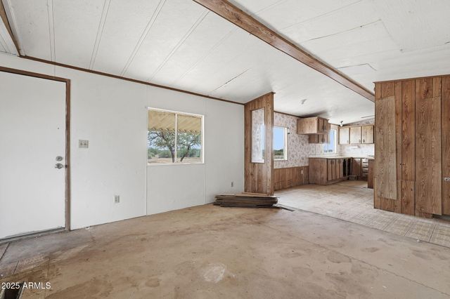 9156 S THORNTON Road, Casa Grande, AZ 85193