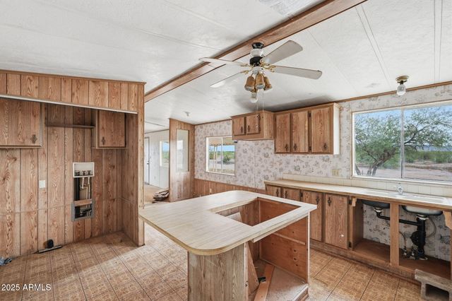 9156 S THORNTON Road, Casa Grande, AZ 85193