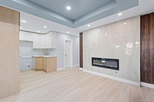 140-24 183rd Street, Springfield Gardens, NY 11413