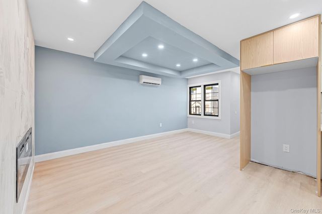140-24 183rd Street, Springfield Gardens, NY 11413