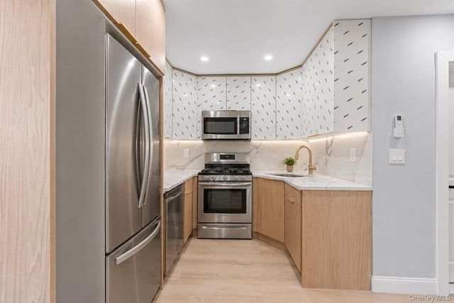 140-24 183rd Street, Springfield Gardens, NY 11413