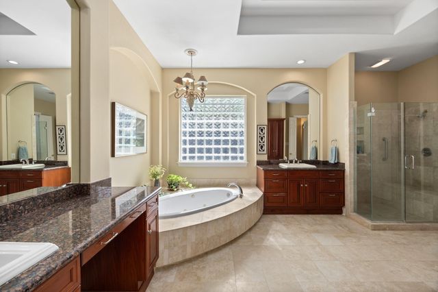 3210 Bonnebridge Way Boulevard, Houston, TX 77082