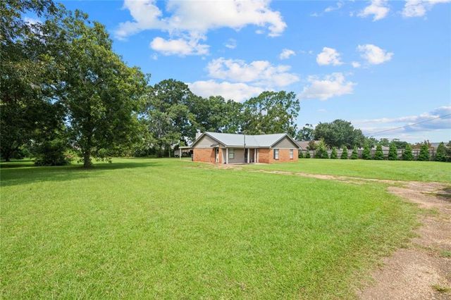 9690 Jeff Hamilton Road, Mobile, AL 36695