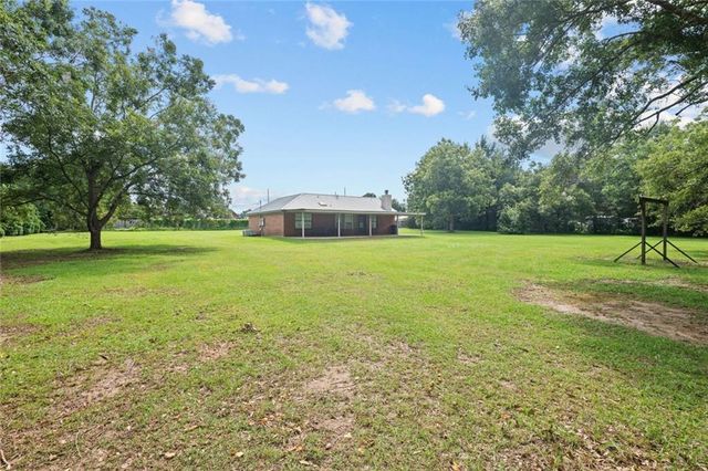 9690 Jeff Hamilton Road, Mobile, AL 36695
