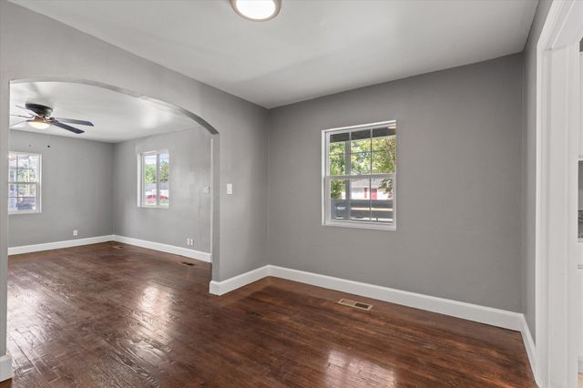 712 Parkview Drive, Chattanooga, TN 37411