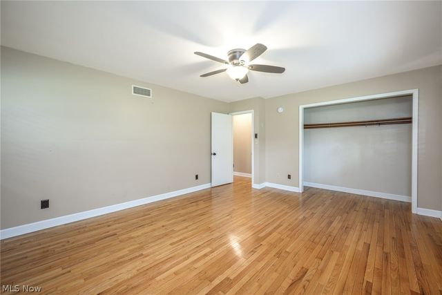 496 Howe Road, Kent, OH 44240