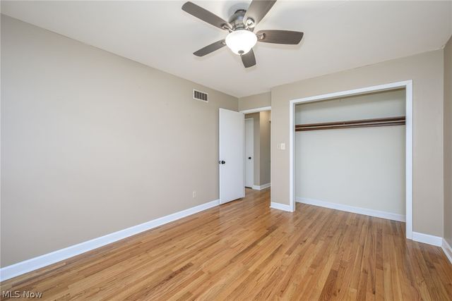 496 Howe Road, Kent, OH 44240