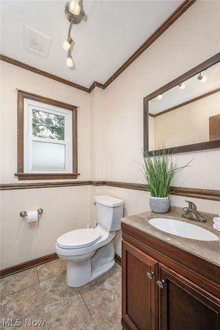 496 Howe Road, Kent, OH 44240