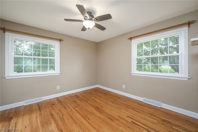 496 Howe Road, Kent, OH 44240