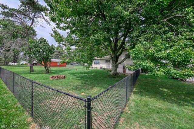 496 Howe Road, Kent, OH 44240