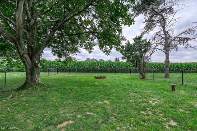 496 Howe Road, Kent, OH 44240