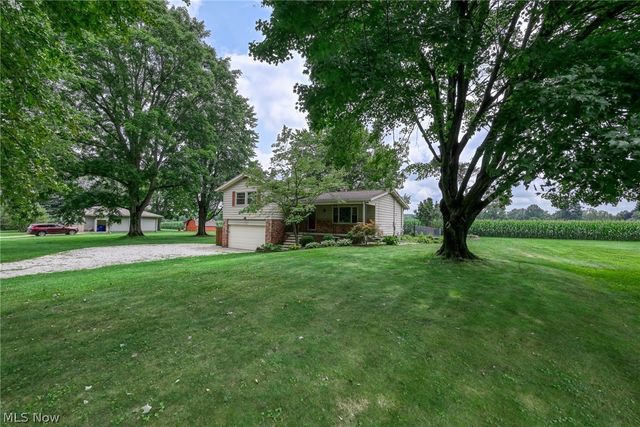 496 Howe Road, Kent, OH 44240