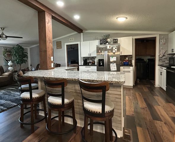 78 White Oak Lane, Monticello, KY 42633