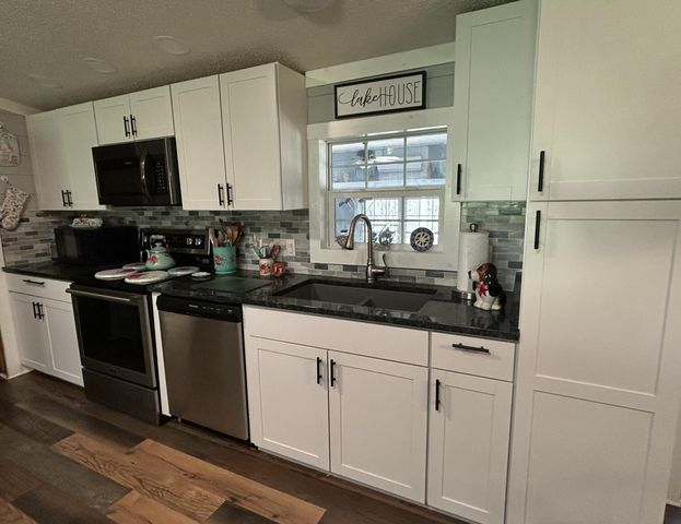 78 White Oak Lane, Monticello, KY 42633