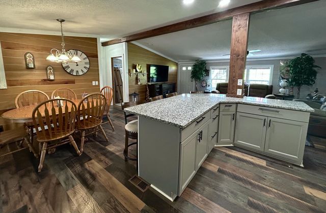 78 White Oak Lane, Monticello, KY 42633