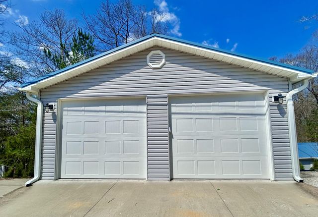 78 White Oak Lane, Monticello, KY 42633