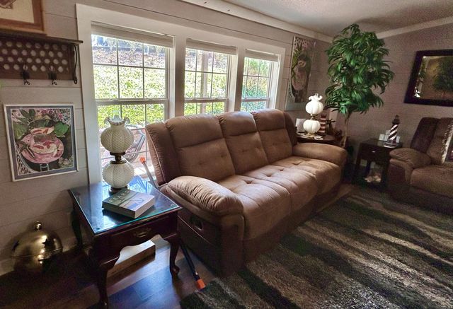 78 White Oak Lane, Monticello, KY 42633