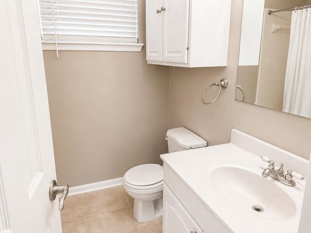 6221 Silver Leaf Drive, League City, TX 77573