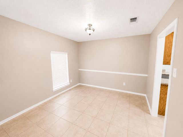 6221 Silver Leaf Drive, League City, TX 77573