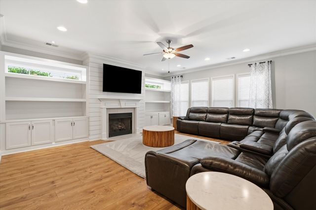 100 Royal Star Road, Summerville, SC 29486