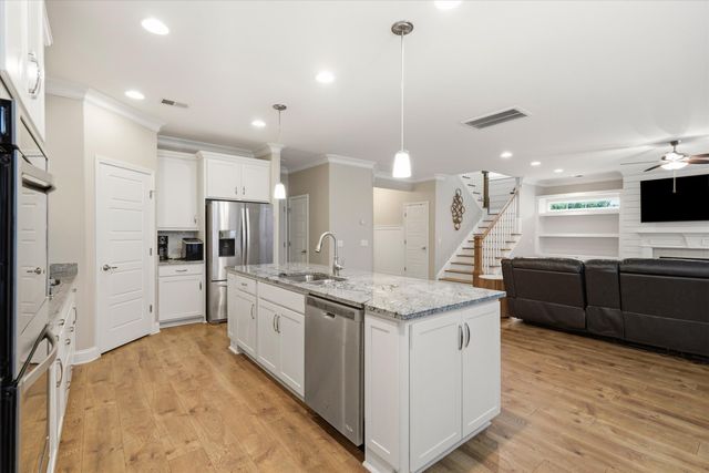100 Royal Star Road, Summerville, SC 29486