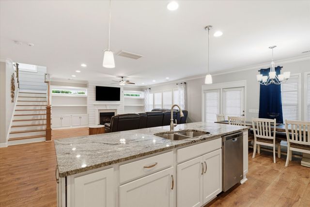 100 Royal Star Road, Summerville, SC 29486