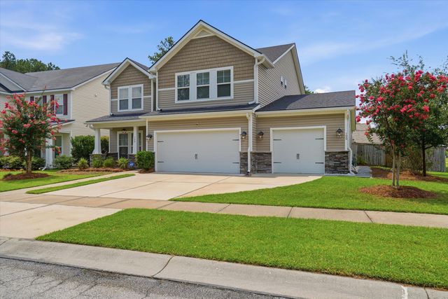 100 Royal Star Road, Summerville, SC 29486