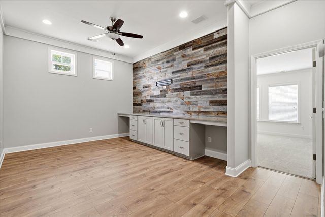 100 Royal Star Road, Summerville, SC 29486