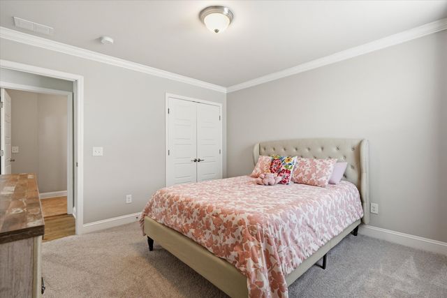 100 Royal Star Road, Summerville, SC 29486