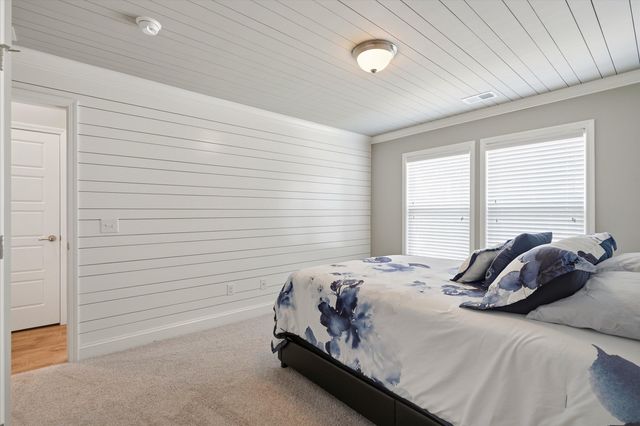 100 Royal Star Road, Summerville, SC 29486