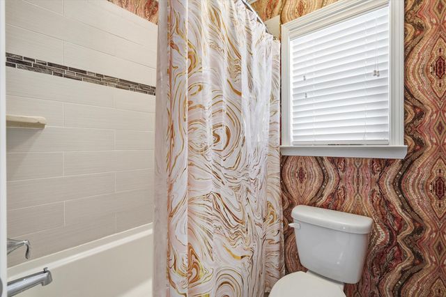100 Royal Star Road, Summerville, SC 29486