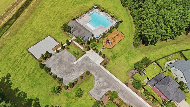100 Royal Star Road, Summerville, SC 29486