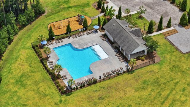100 Royal Star Road, Summerville, SC 29486