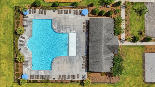 100 Royal Star Road, Summerville, SC 29486