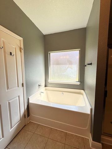 641 Red Fern Road, Crestview, FL 32536