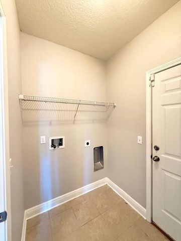 641 Red Fern Road, Crestview, FL 32536