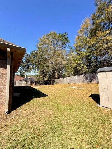 641 Red Fern Road, Crestview, FL 32536