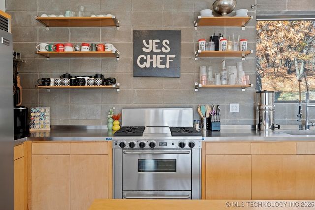 53507 E 344 Road, Jay, OK 74346