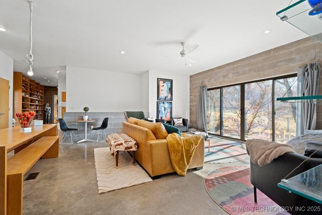 53507 E 344 Road, Jay, OK 74346