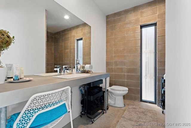 53507 E 344 Road, Jay, OK 74346