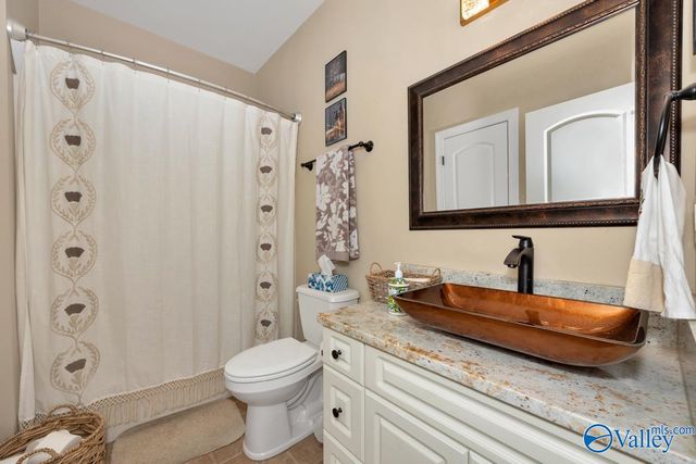 8 Crimson Cloud SW, Huntsville, AL 35824