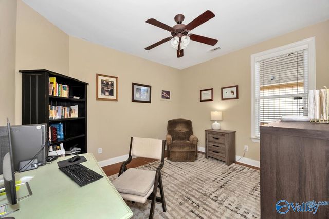 8 Crimson Cloud SW, Huntsville, AL 35824