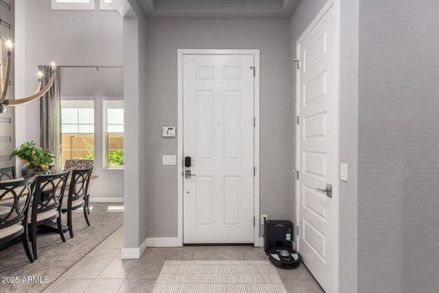 3251 E BRYCE Lane, Phoenix, AZ 85050