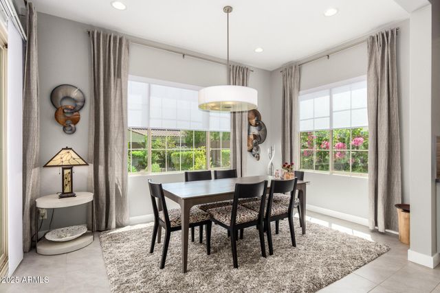 3251 E BRYCE Lane, Phoenix, AZ 85050