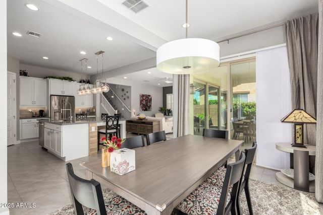 3251 E BRYCE Lane, Phoenix, AZ 85050