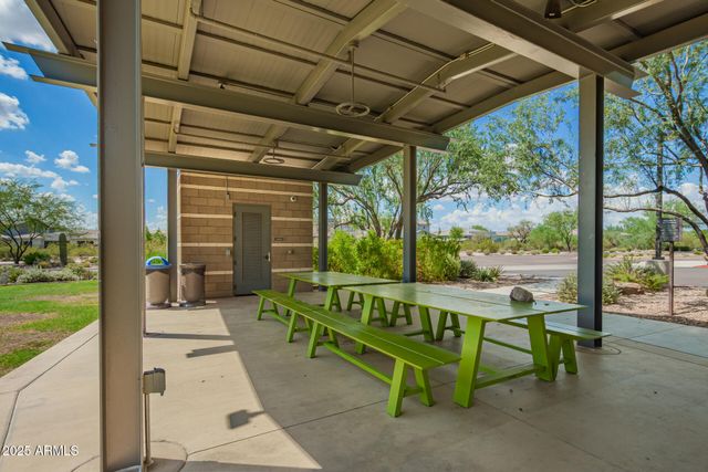 3251 E BRYCE Lane, Phoenix, AZ 85050