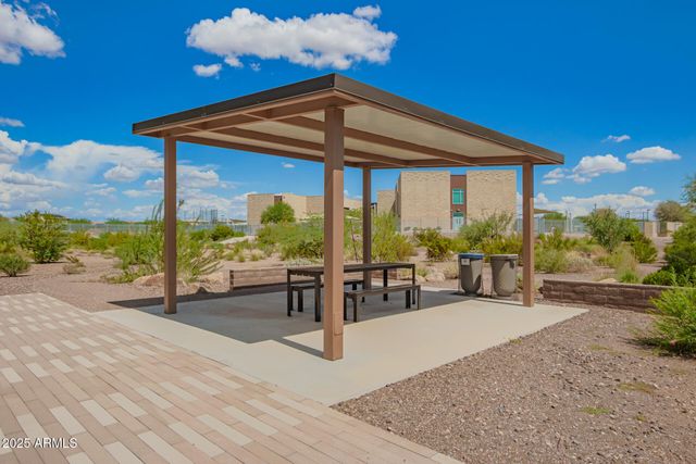 3251 E BRYCE Lane, Phoenix, AZ 85050