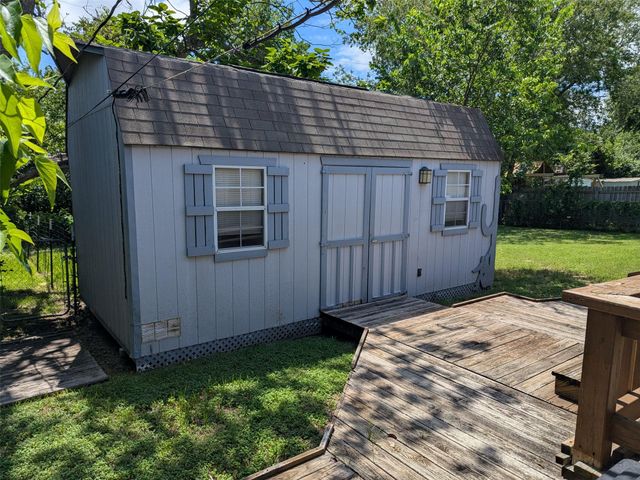 8507 Contour DR, Austin, TX 78757